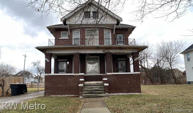 Property Photo: 578 E Philadelphia Street MI 48202