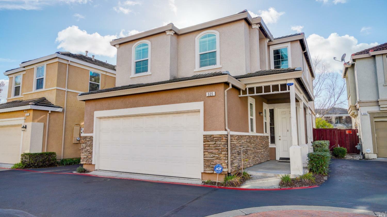 Property Photo:  525 Verduzzo Court  CA 94534 