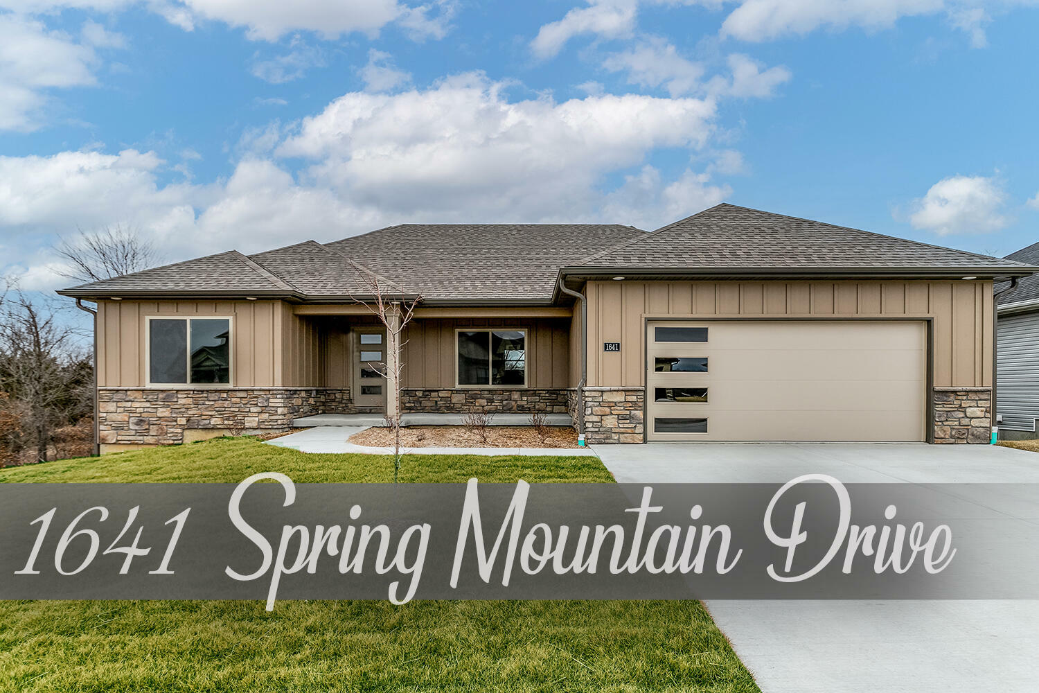 Property Photo:  1641 Spring Mountain Dr  MO 65203 