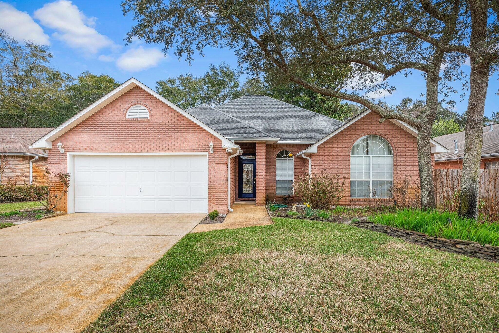 Property Photo:  833 Whitrock Lane  FL 32547 