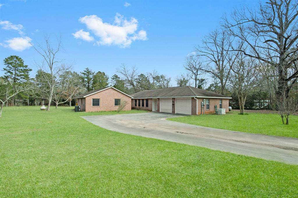 Property Photo: 5221 Old Israel Road TX 77351