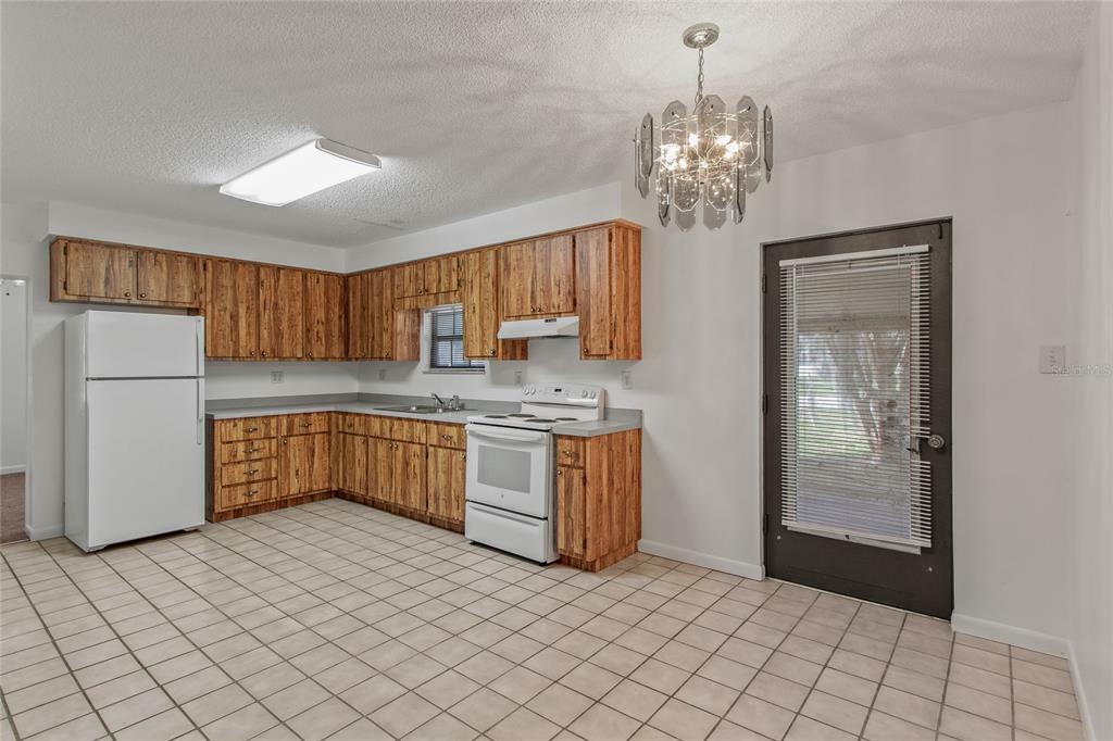 Property Photo:  32646 Lake Eustis Drive  FL 32778 