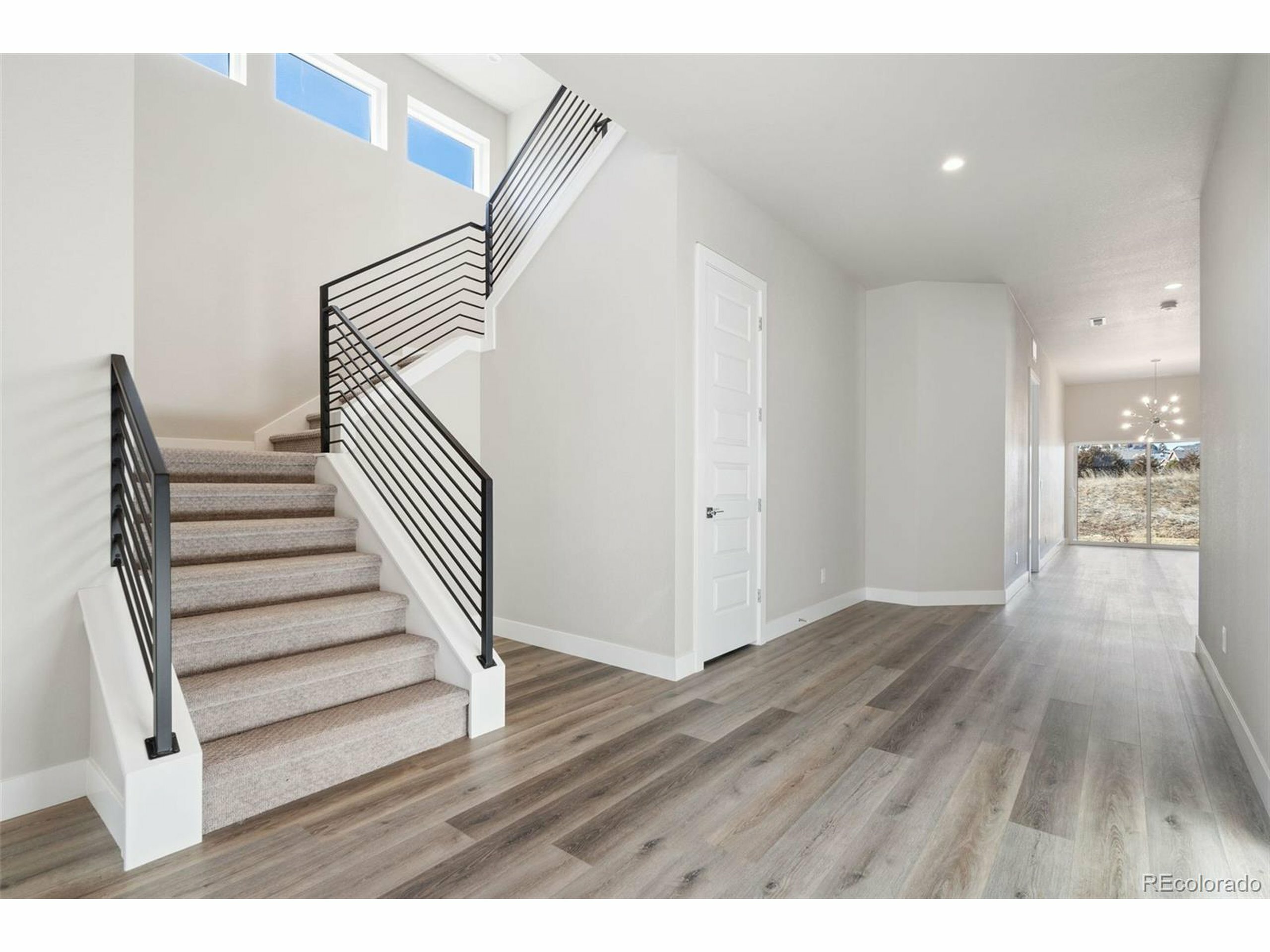 Property Photo: 1760 Barefoot Dr CO 80550