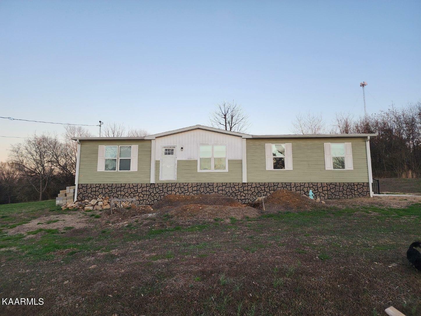 Property Photo:  1225 S Tellico St  TN 37354 