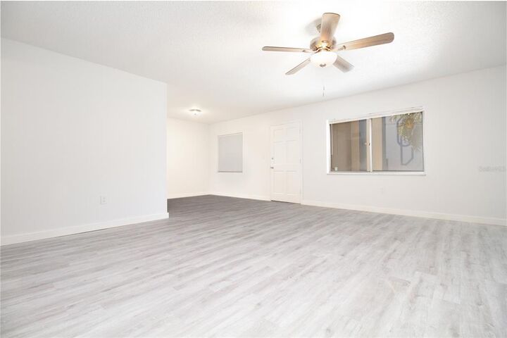 Property Photo:  350 79th Avenue N 104  FL 33702 