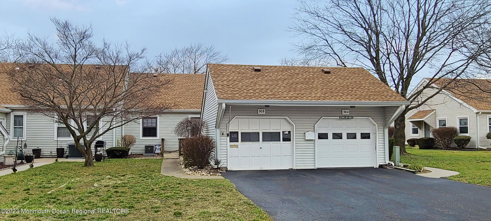 Property Photo:  90B Theatre Gdns  NJ 07728 