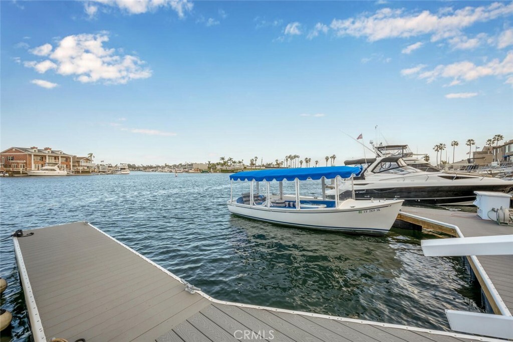 Property Photo: 17130 Bluewater Lane 149 CA 92649