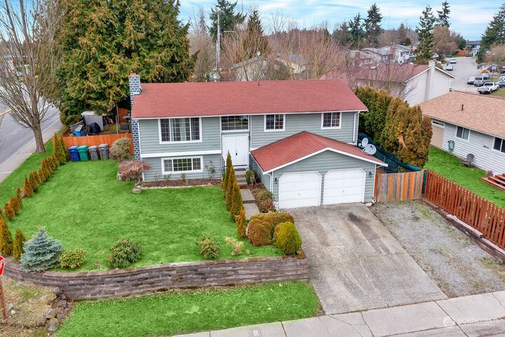 33915 38th Place SW  Federal Way WA 98023 photo