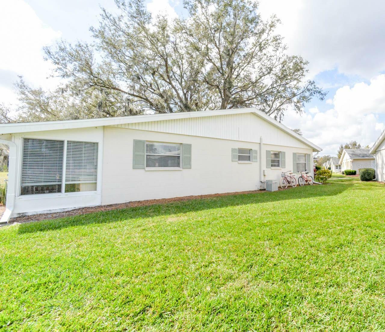 Property Photo:  2202 Clubhouse Drive 192  FL 33573 