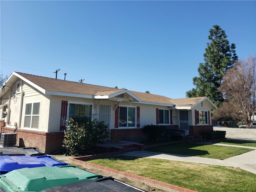 Property Photo:  1461 E Devonshire Avenue  CA 92544 