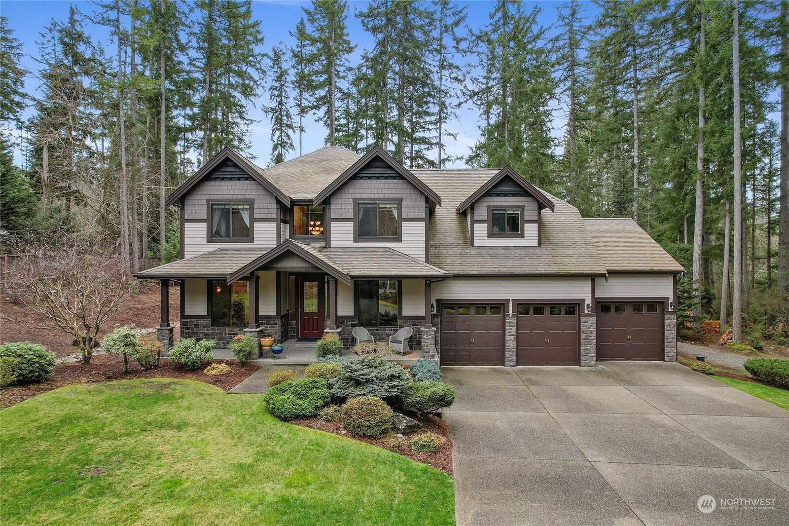 Property Photo:  2512  122nd Street NW  WA 98332 