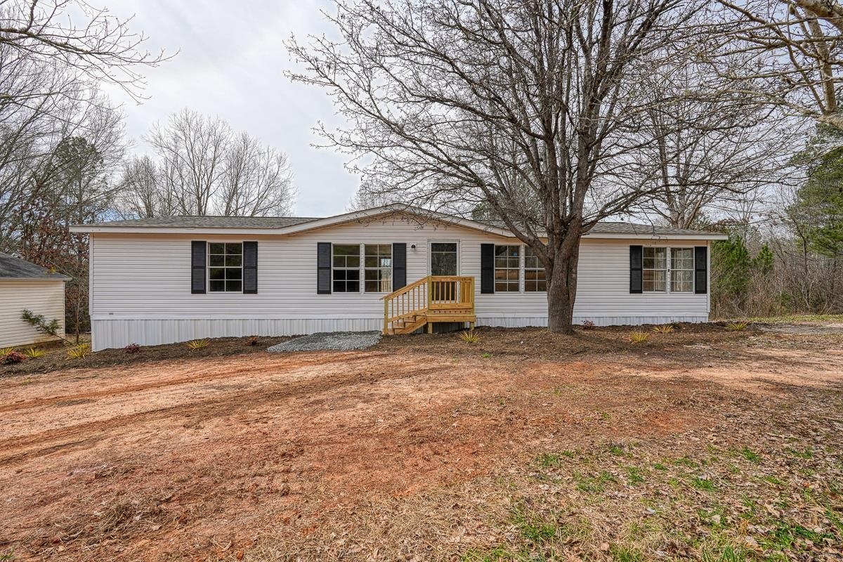 Property Photo:  2460 Grace Chapel Road  SC 29335 