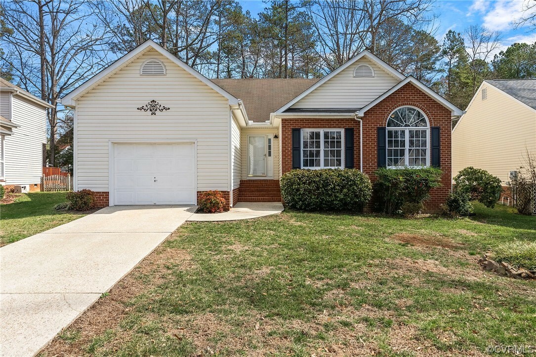 Property Photo: 1631 St Thomas Drive VA 23114