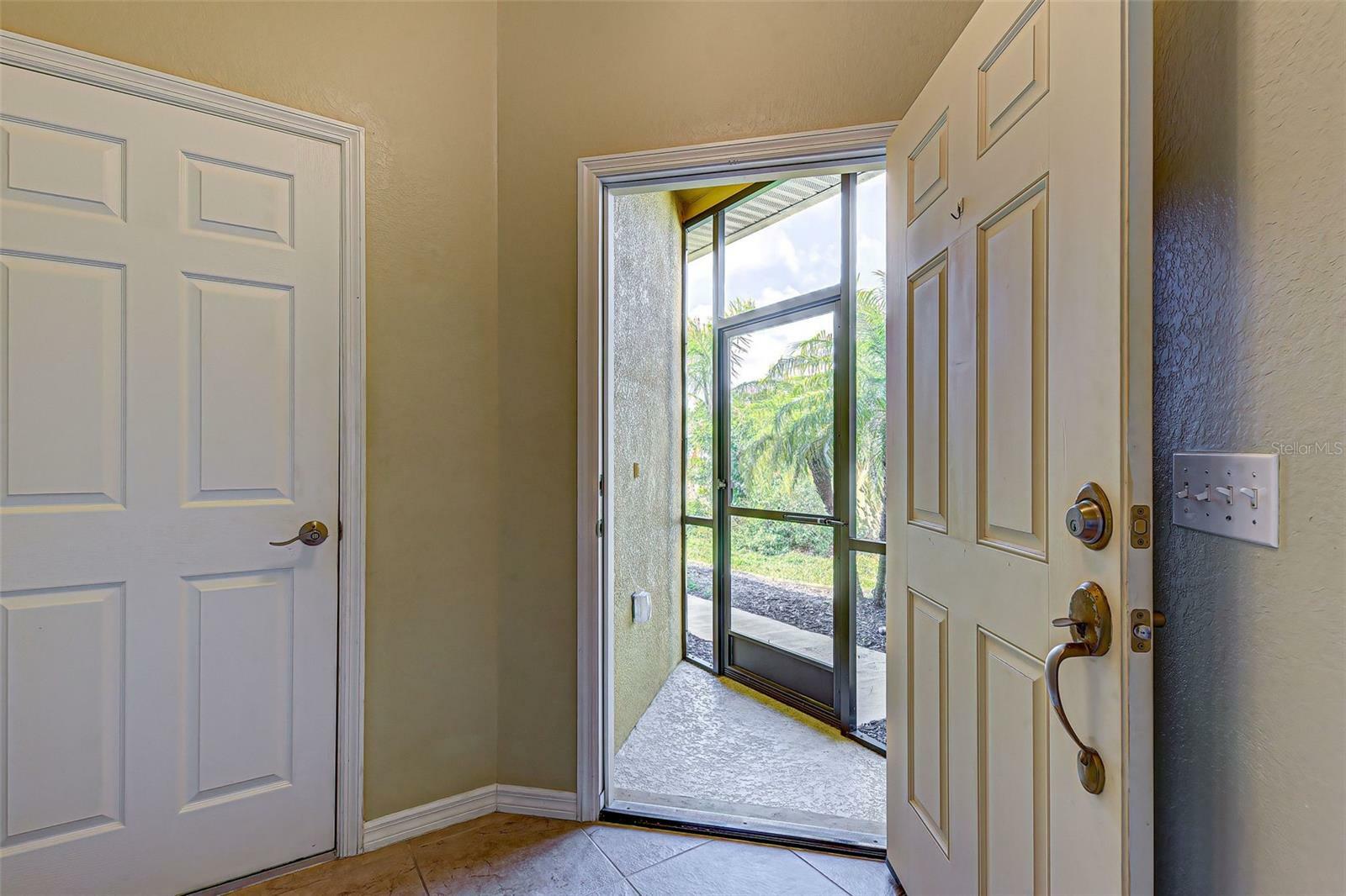 Property Photo:  11815 Tempest Harbor Loop  FL 34292 