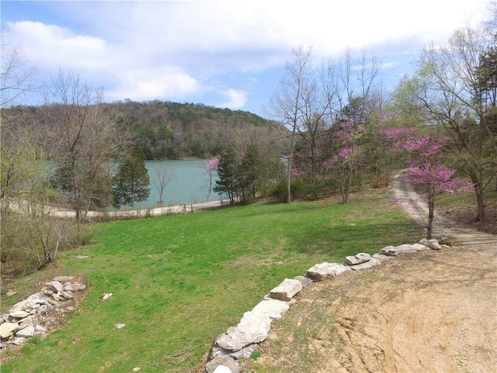 Property Photo:  8423 Lakeview Bay Road  AR 72756 