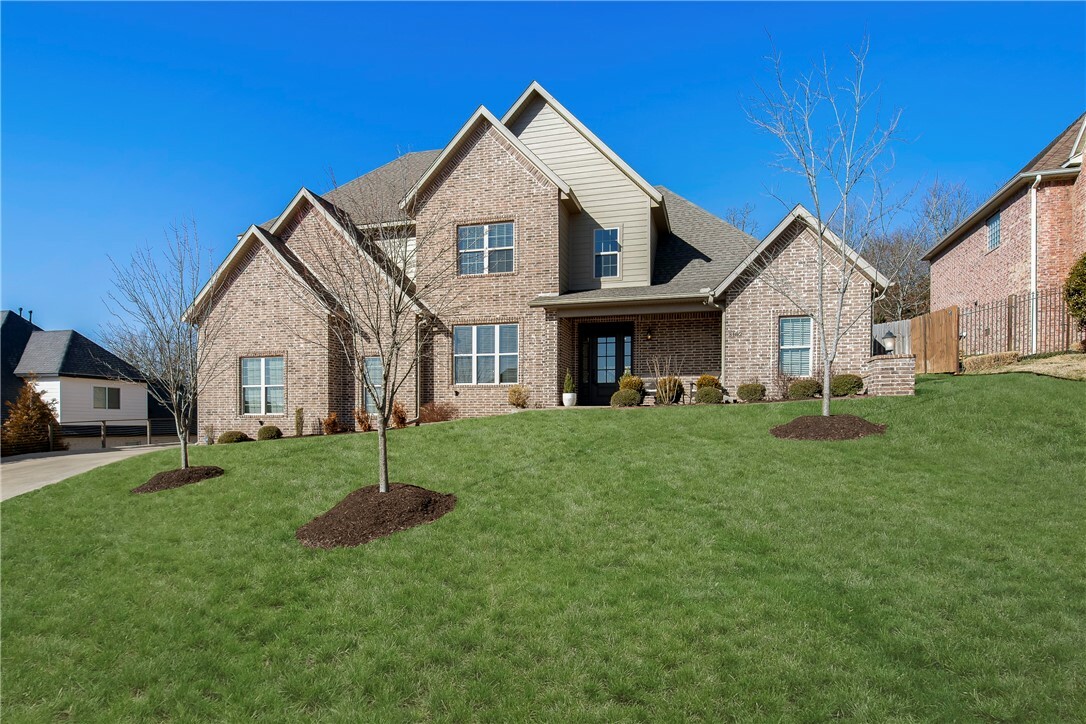 Property Photo:  3102 Crestline Place  AR 72701 