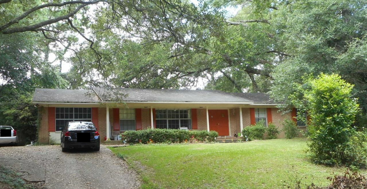 Property Photo:  473 Shiloh Dr  FL 32503 