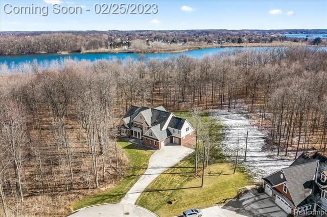 Property Photo: 51979 Marion Hollow Road MI 48178