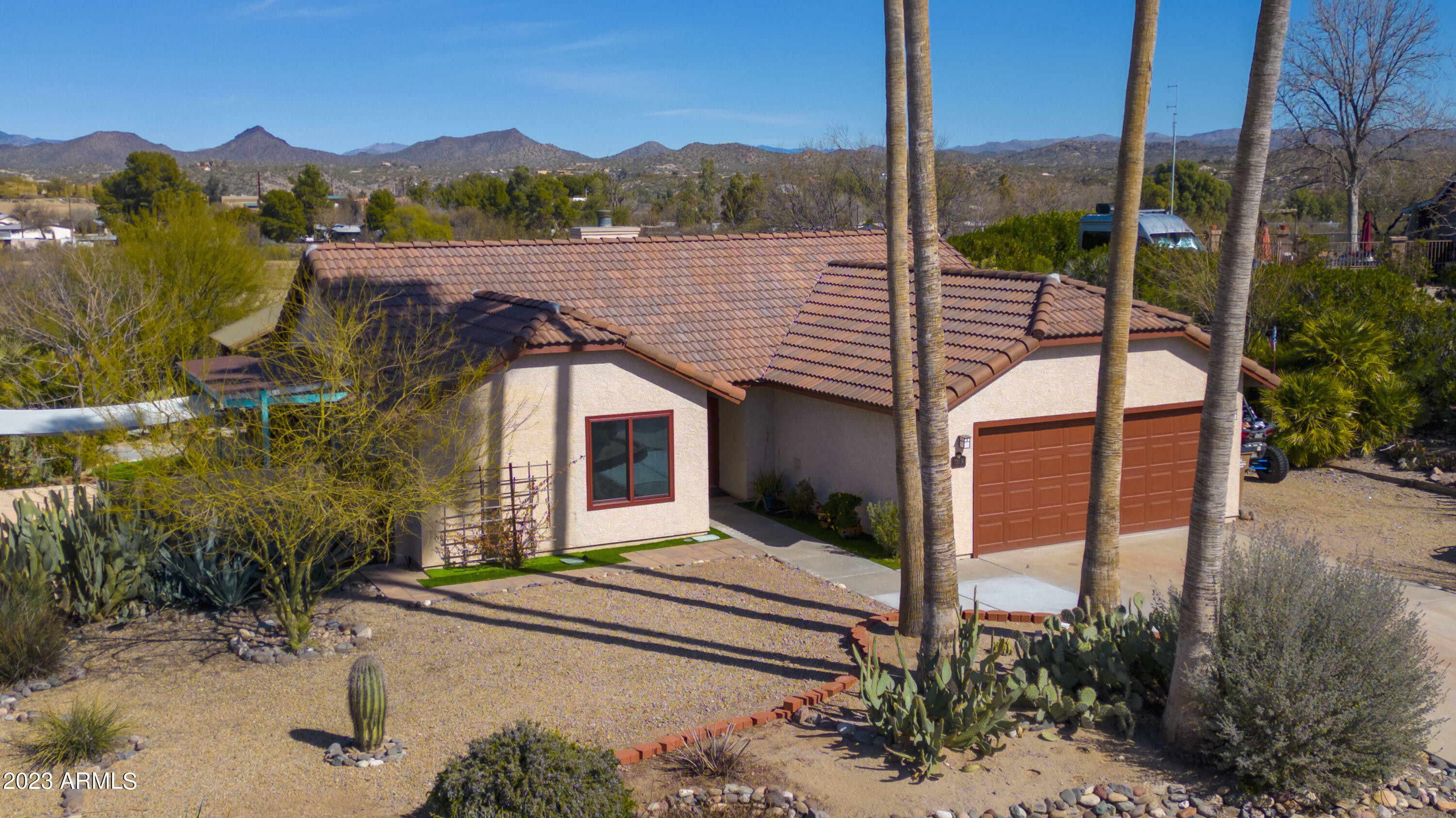 Property Photo:  720 W McLean Drive  AZ 85390 