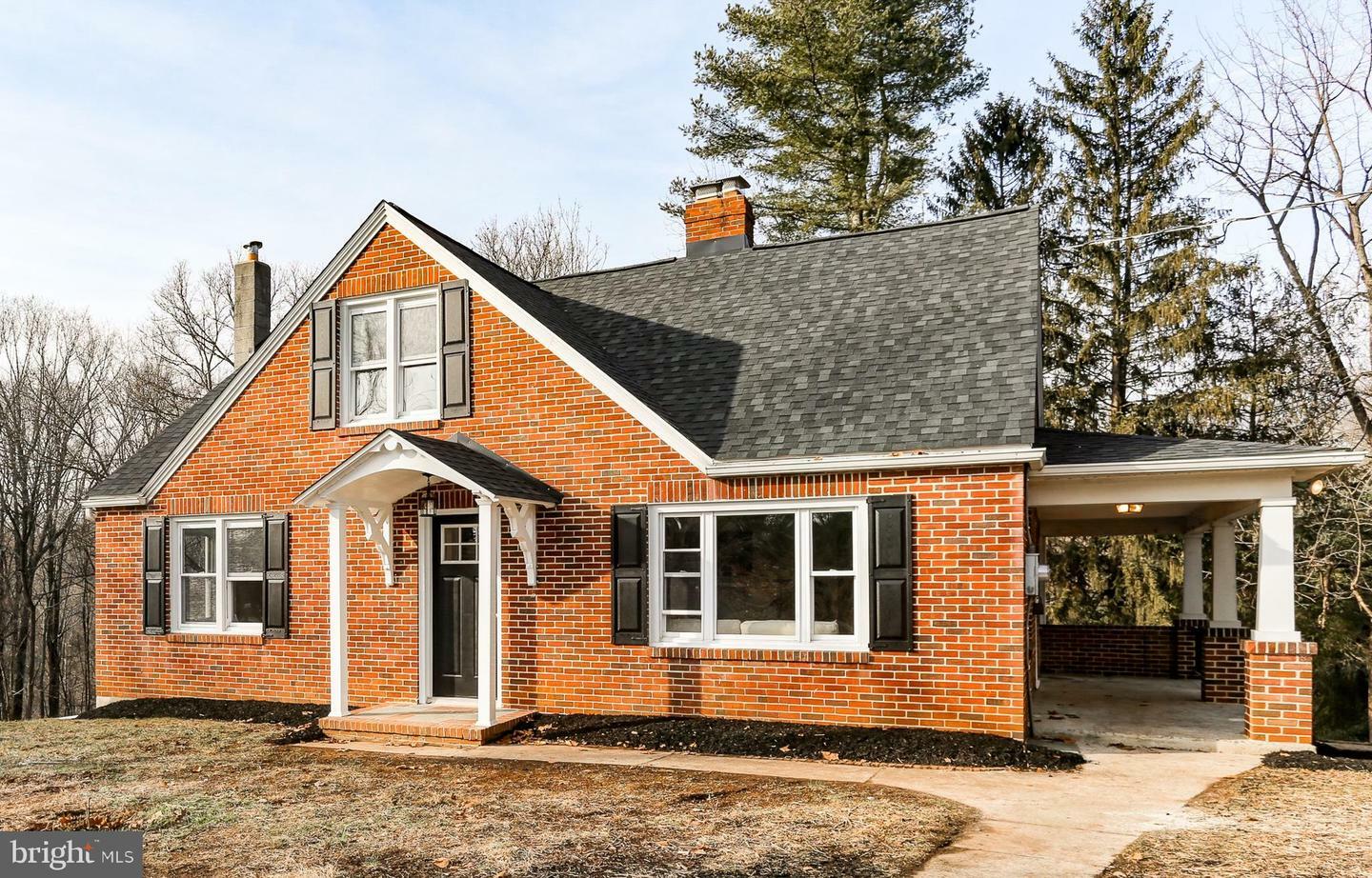 Property Photo:  2451 Old Forge Road  PA 17309 