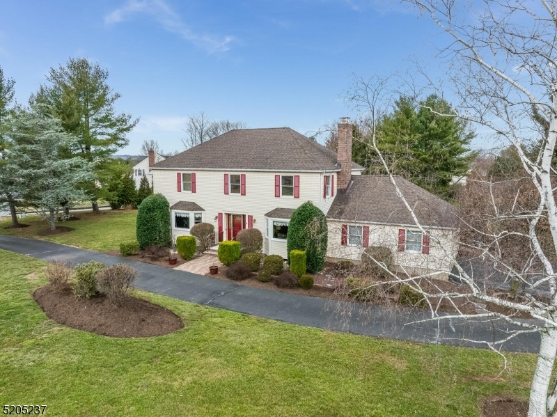 Property Photo: 1 Harvest Ct NJ 08822