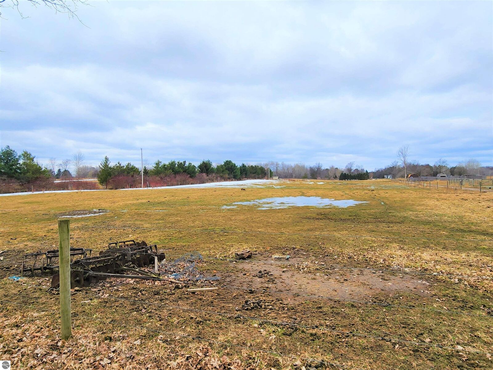 Property Photo:  6629 50th Avenue  MI 49679 