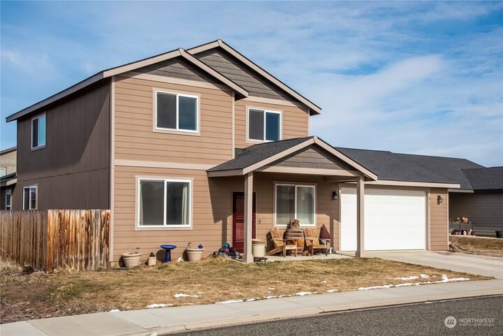 211 E 28th Avenue  Ellensburg WA 98926 photo