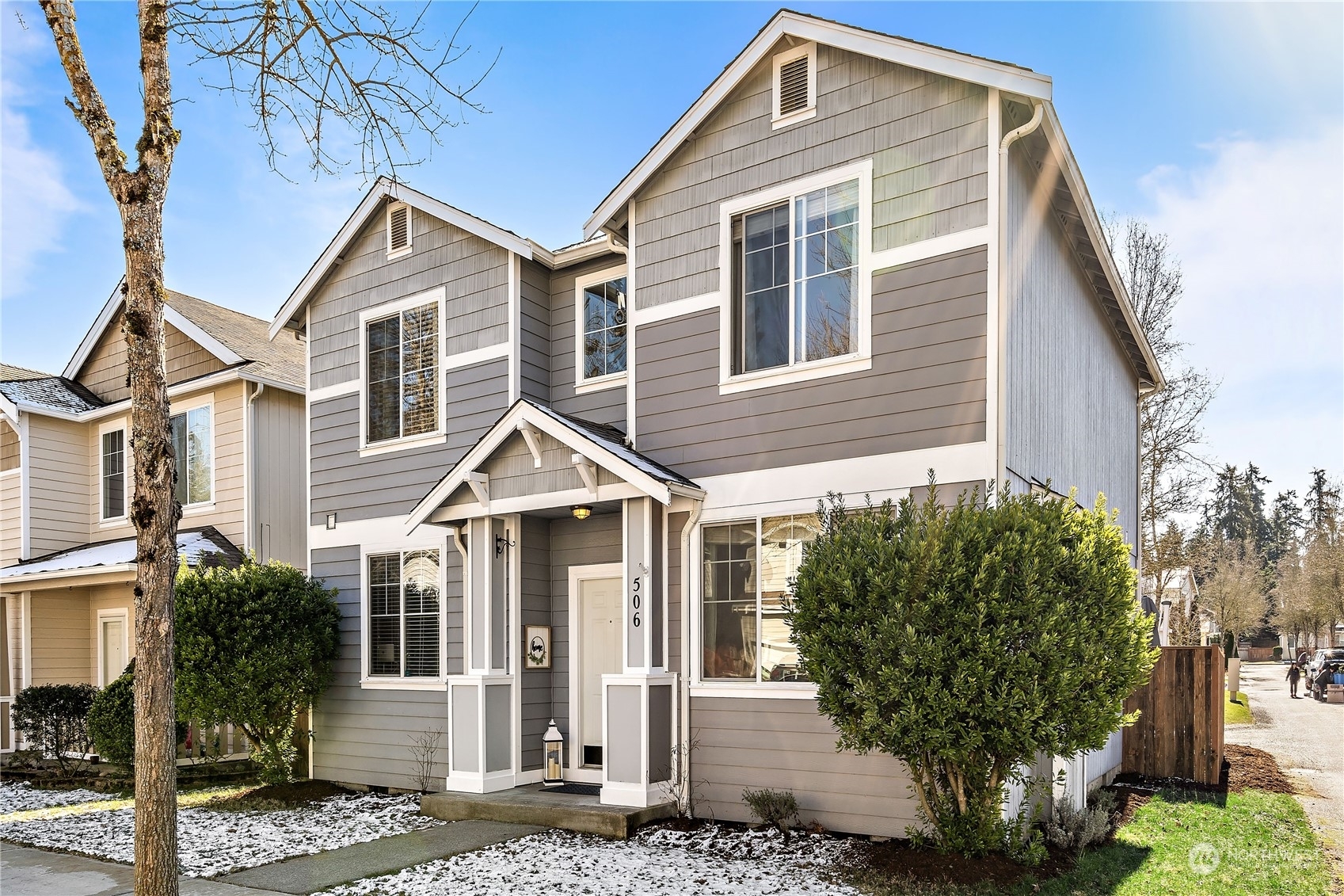 Property Photo: 506 28th Avenue SE WA 98374