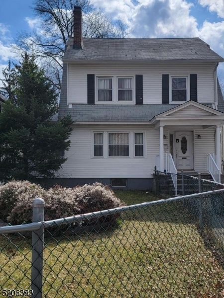 Property Photo:  281 Dodd St  NJ 07017 