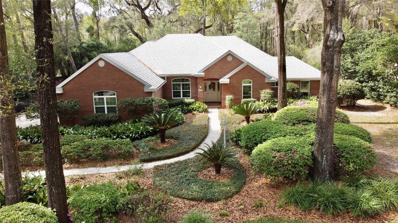 Property Photo:  8926 SW 44th Lane  FL 32608 