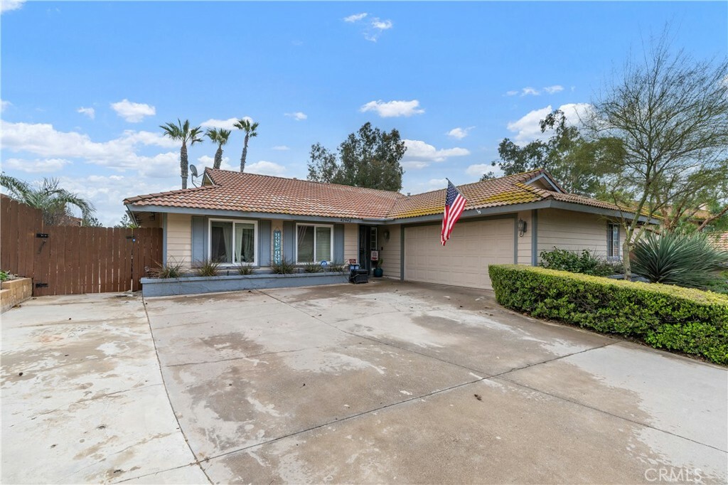 Property Photo: 42942 Agena St. CA 92592