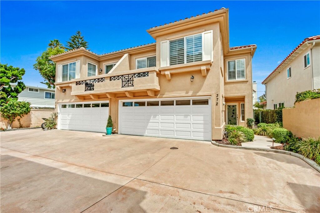 Property Photo:  372 E 15th Street  CA 92627 