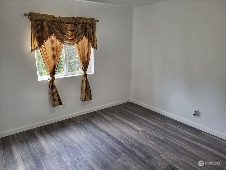 2 bed Olalla home for sale 15503 Cedar Park Road SE 6, Olalla, WA 98359