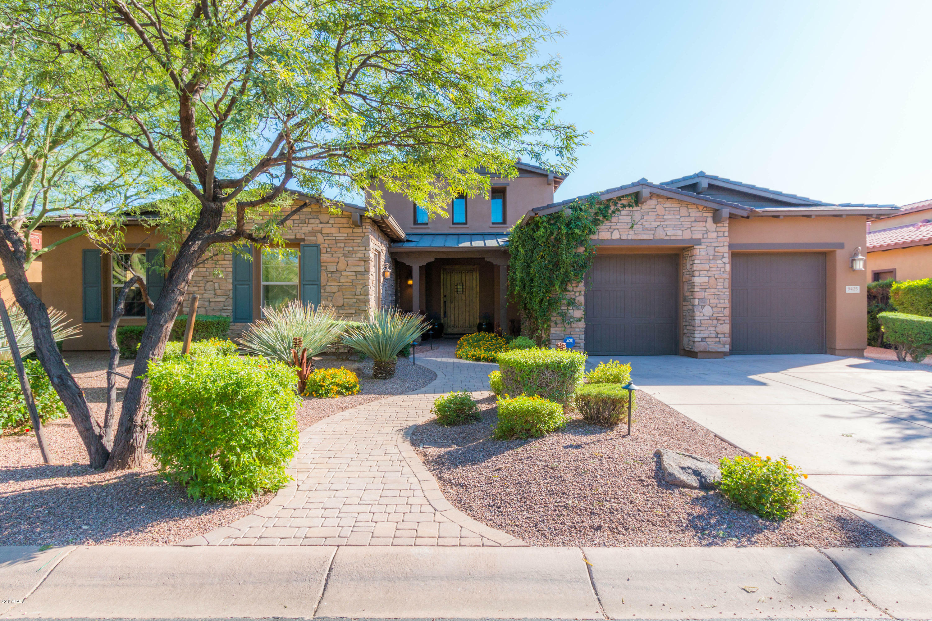 Property Photo: 9425 E Desert Village Drive AZ 85255