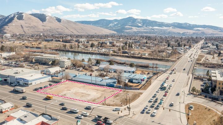 Property Photo:  1427 W Broadway Street  MT 59802 