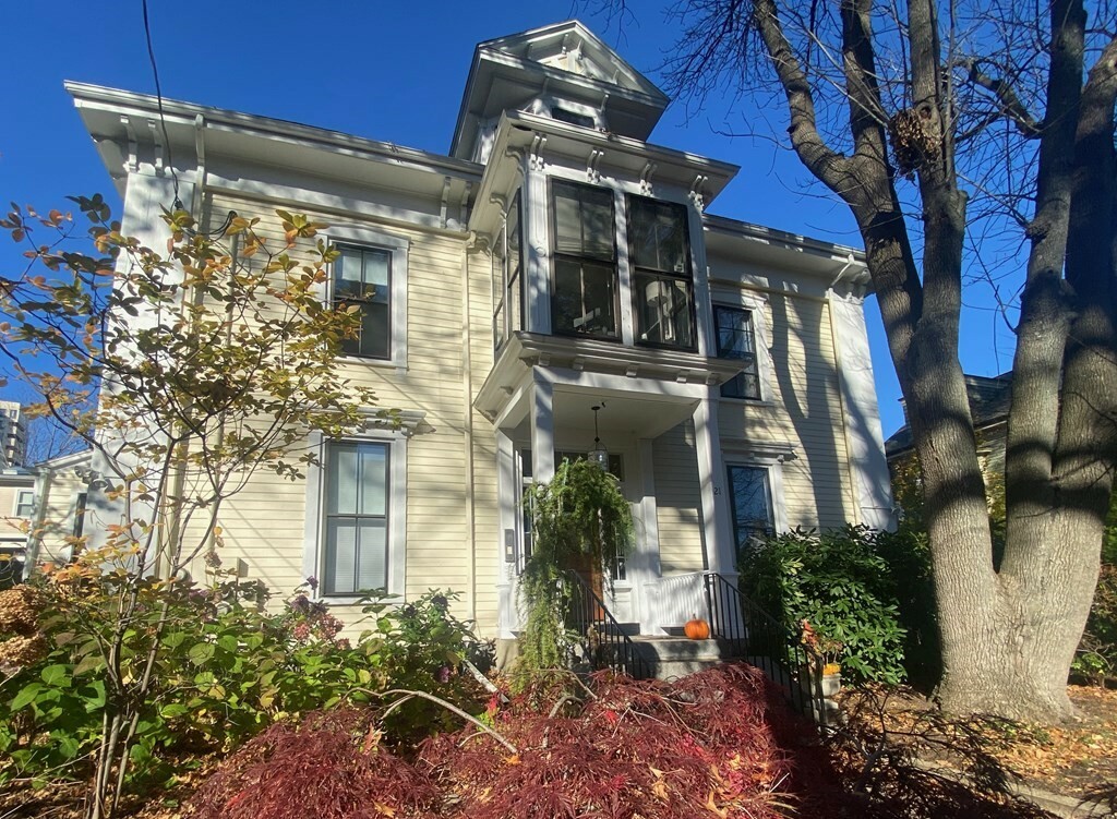 21 Lee Street 4R  Cambridge MA 02139 photo