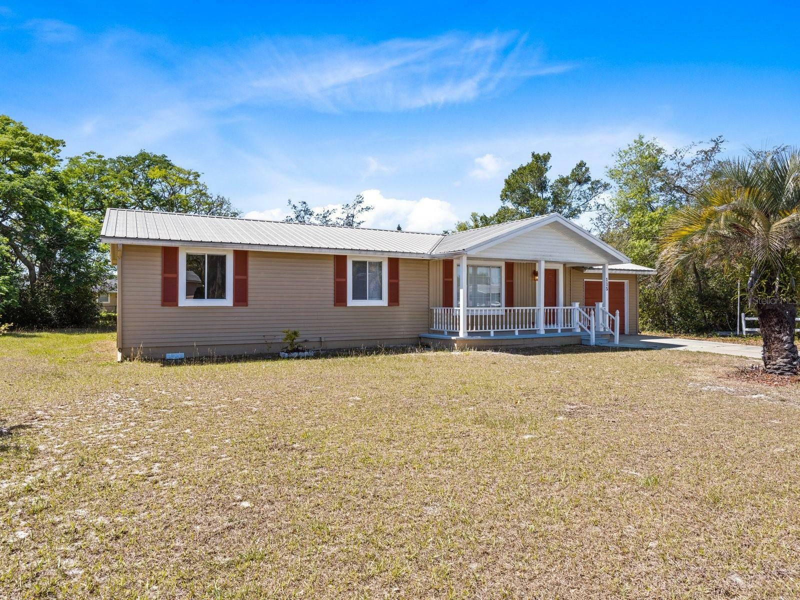 Property Photo:  115 Pierce Street  FL 33859 