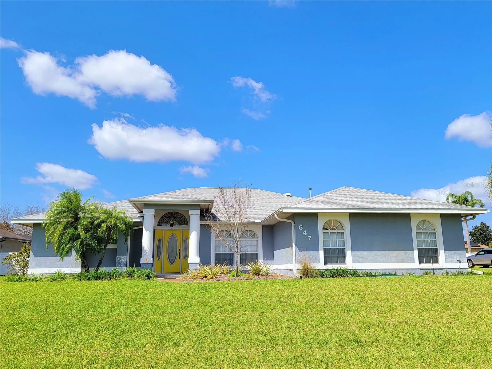 Property Photo:  647 Hart Lake Drive  FL 33884 