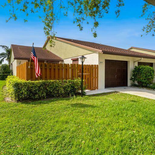 Property Photo:  3830 Coco Loba Lane  FL 33436 