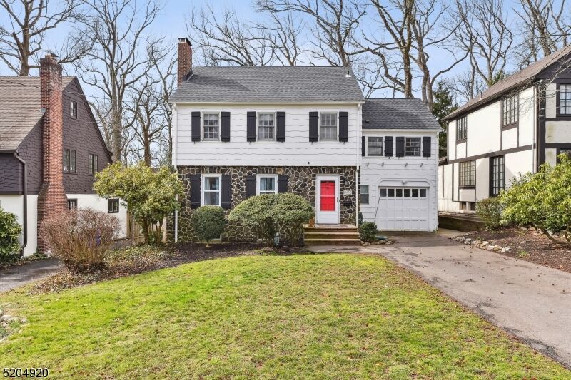 Property Photo: 647 Forest Ave NJ 07090