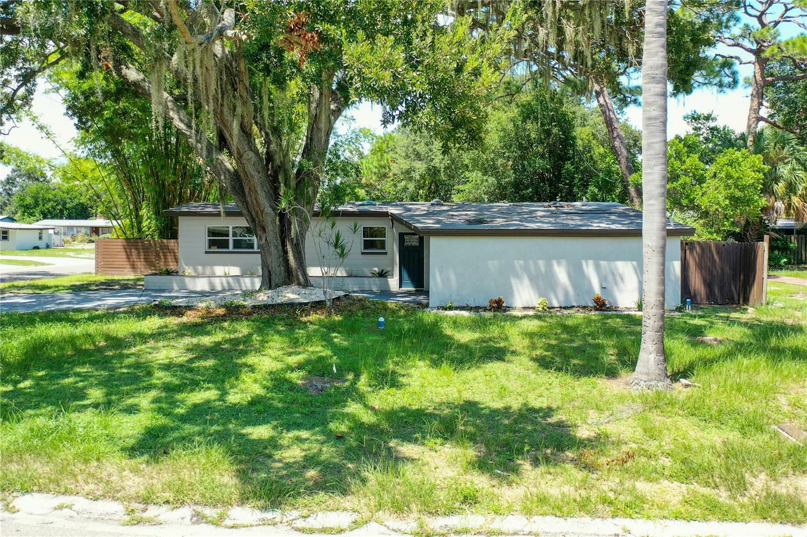 Property Photo:  749 61st Avenue S  FL 33705 