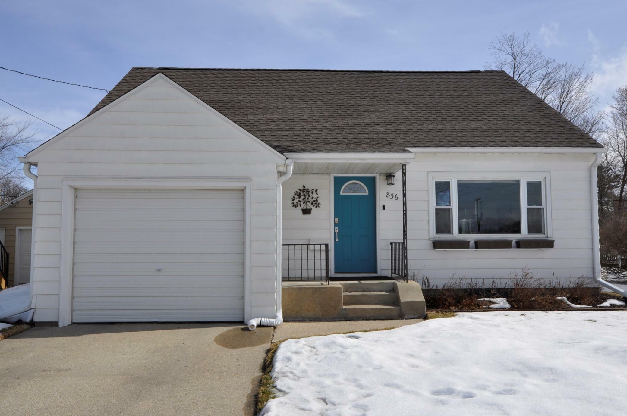 Property Photo: 836 4th Avenue SE MN 55904