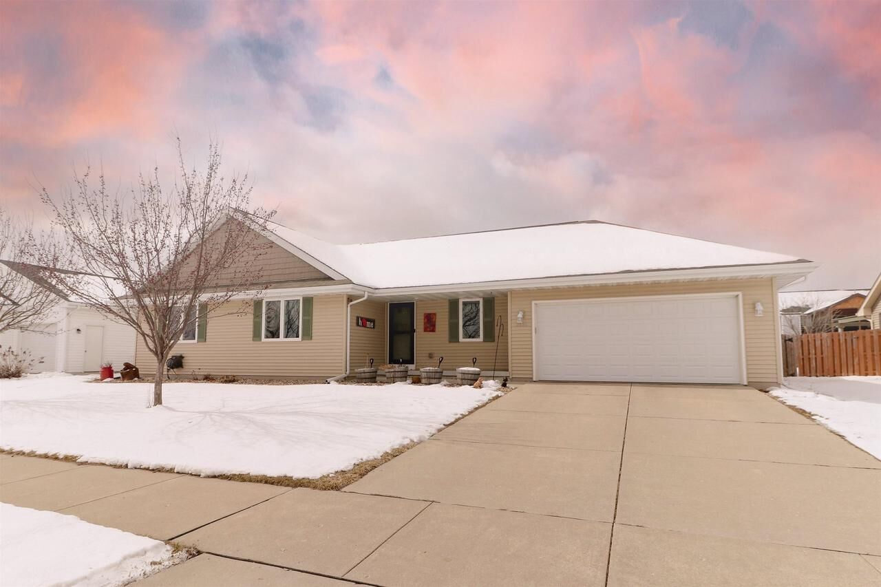 Property Photo:  3131 North Wright Rd  WI 53546