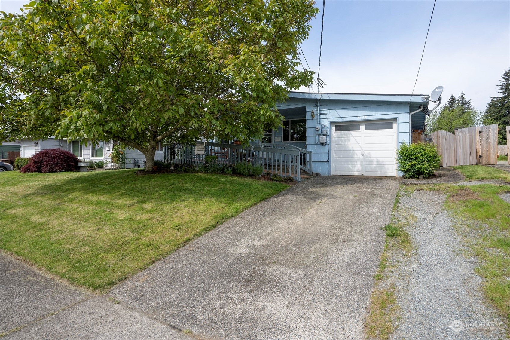 Property Photo:  8834 Tacoma Avenue S  WA 98444 