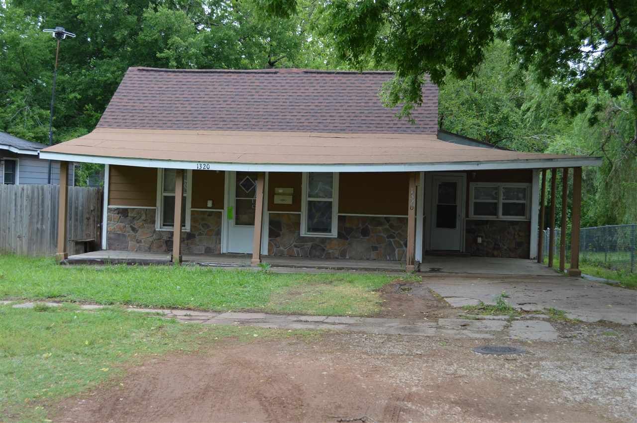 Property Photo:  1320 S Duncan Street  OK 74074 