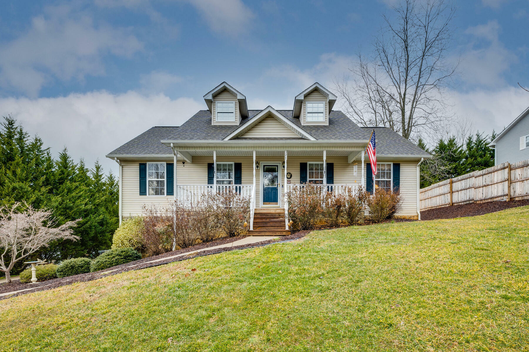 123 Maple Crest Drive  Greeneville TN 37743 photo