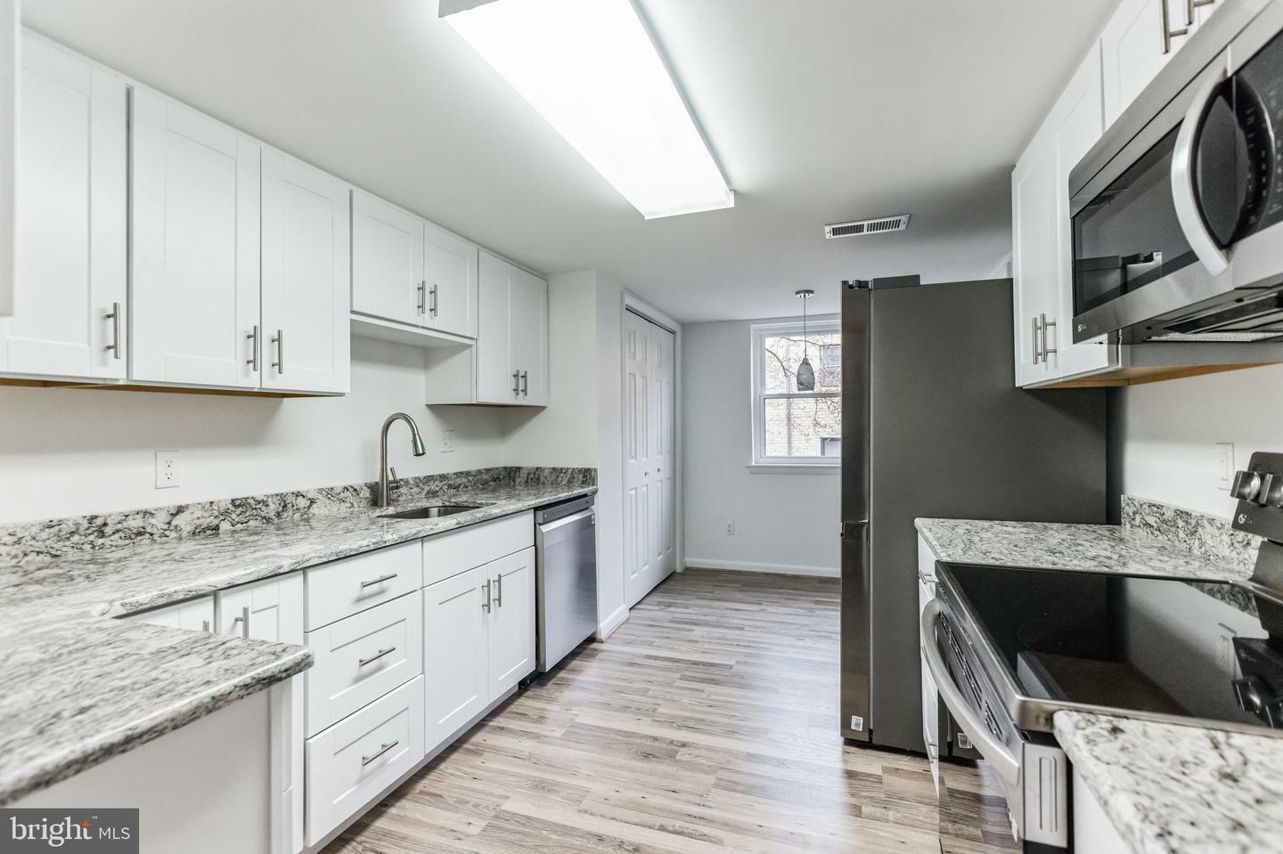 Property Photo: 3101 Heather Court 3101 DE 19809