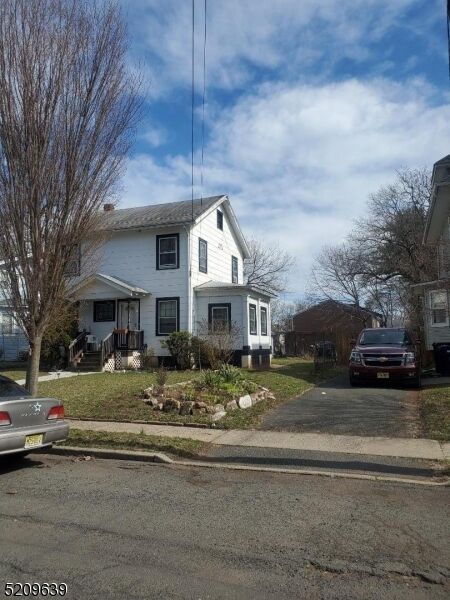 Property Photo: 1047 W 6th St NJ 07063