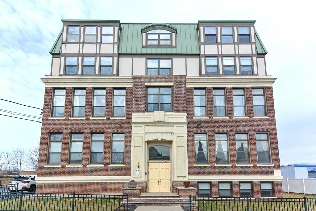 Property Photo: 58 Almont Street 7 MA 02148