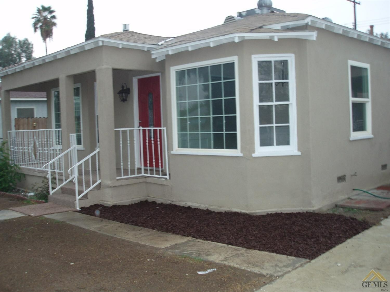 Property Photo:  1206 El Tejon Avenue  CA 93308 